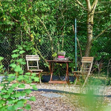 Spacious Wooden Cottage With Infra-Red Sauna At Veluwe 皮滕 外观 照片